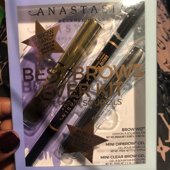 Anastasia Beverly Hills Other - Anastasia Beverly hills best brows ever kit Anastasia Beverly Hills Other - Anastasia Beverly hills best brows ever kit